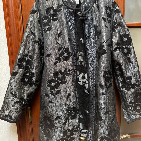 Jacket - Picture 3 of 5